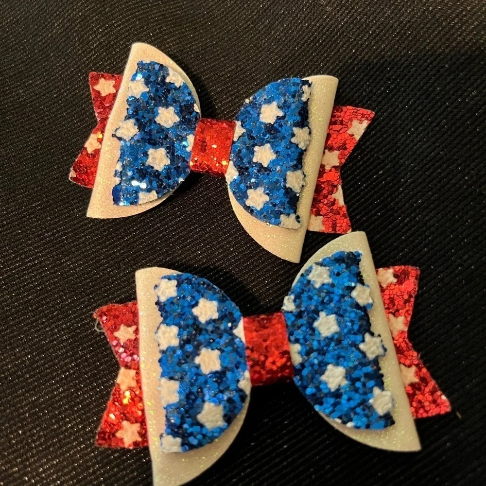 Sparkling Red White Blue Patriotic Hair clips bidding on the pair